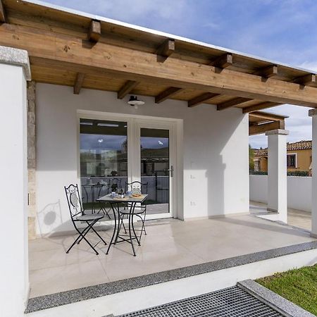 Villa Elena - Affitti Brevi Italia Àrbatax Eksteriør bilde